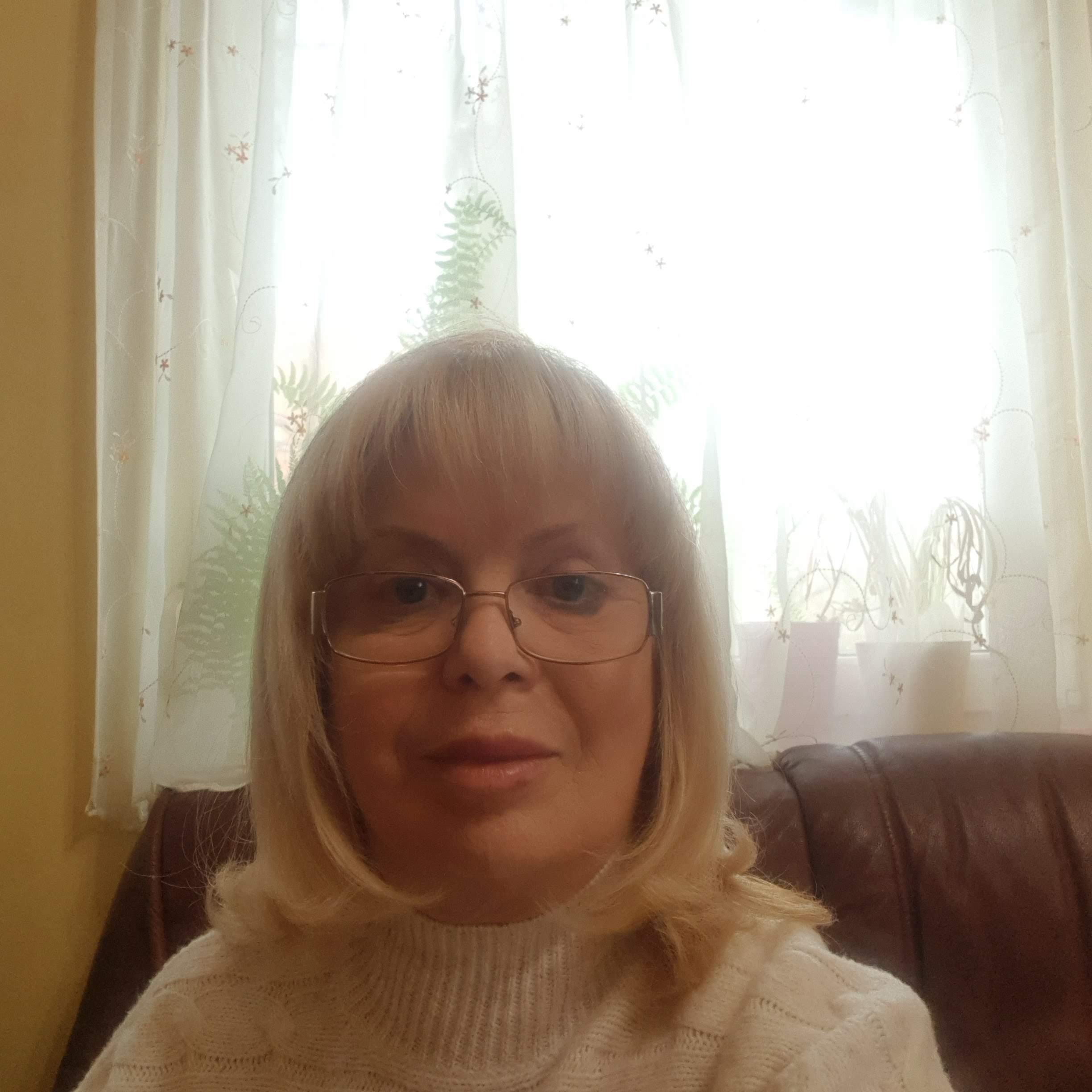 Egyenlő munkáért egyenlő bért – most!